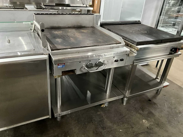Zanussi 292245 gas bakplaat - afbeelding 1 van  7