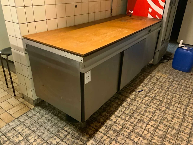 Zanussi bordenwarmhoudkast - afbeelding 2 van  6
