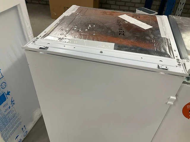 Zanussi bright 20 zean10fs1 inbouw koelkast - afbeelding 6 van  7