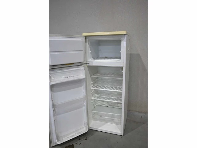 Zanussi ct 235 koel-vries combinatie - afbeelding 3 van  4