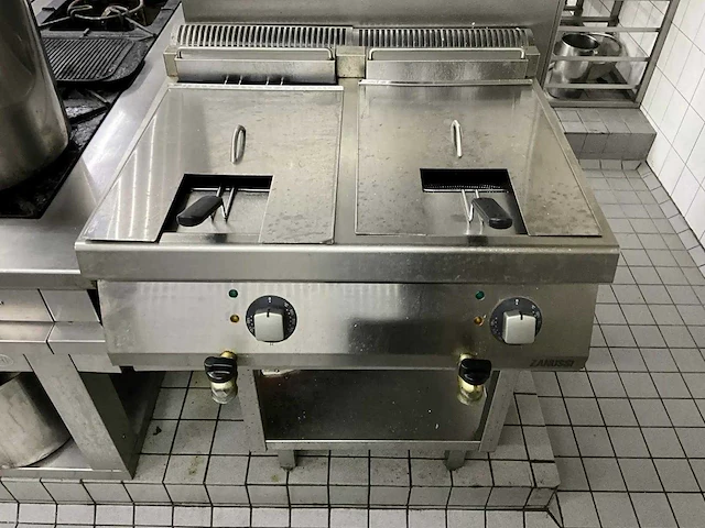 Zanussi (electrolux) - z7freh2e00 - dubbele friteuse - afbeelding 2 van  6