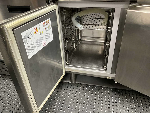 Zanussi koelwerkbank - afbeelding 7 van  9