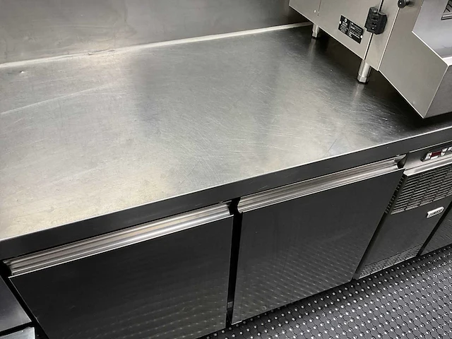 Zanussi koelwerkbank - afbeelding 9 van  9