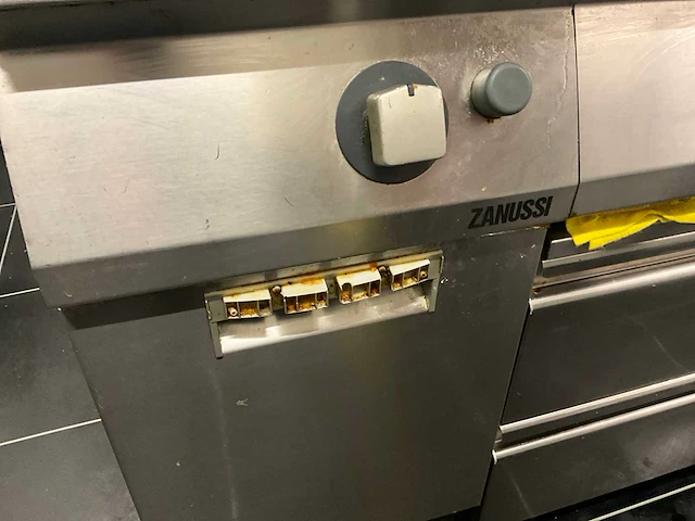 Zanussi kookeiland - afbeelding 10 van  11