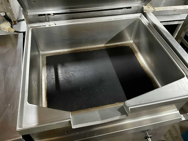 Zanussi mbr/g2fm kantelbare braadslede - afbeelding 3 van  9