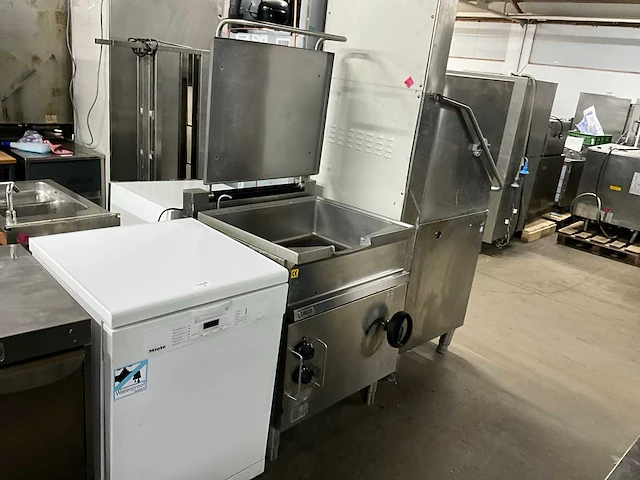 Zanussi mbr/g2fm kantelbare braadslede - afbeelding 1 van  7