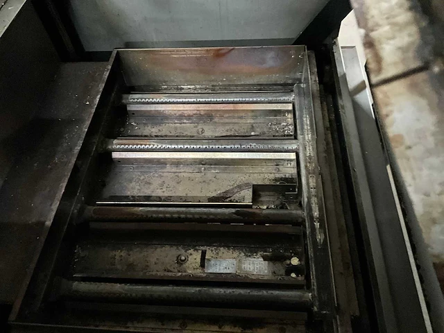 Zanussi mbr/g2fm kantelbare braadslede - afbeelding 6 van  7