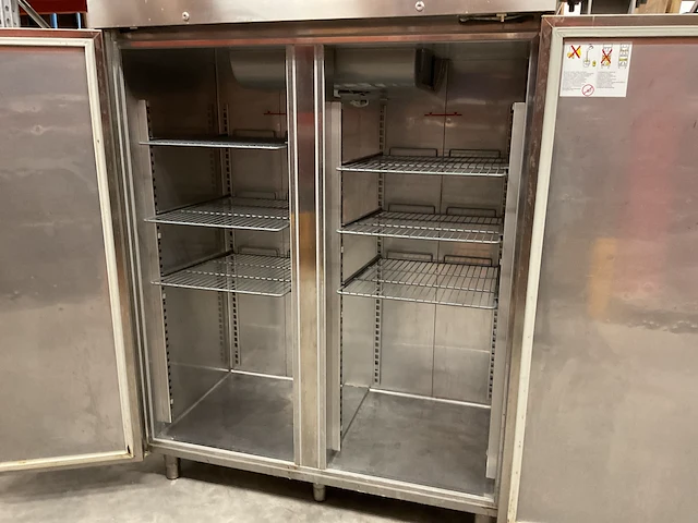 Zanussi rs13px2f 2-deurs rvs koelkast - afbeelding 3 van  6