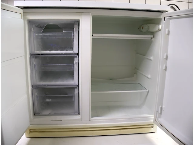 Zanussi vries / koel frigo - afbeelding 3 van  4