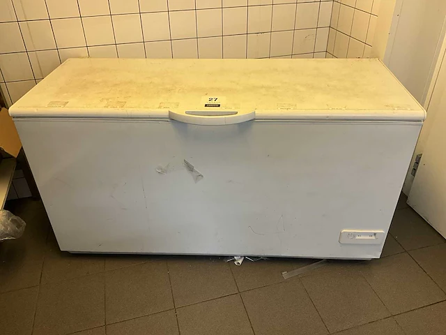 Zanussi zfc51400wa/bni525 vriezer - afbeelding 1 van  3