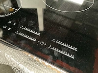 Zanussi zil8470cb inductie kookplaat 78x52 cm - afbeelding 4 van  4