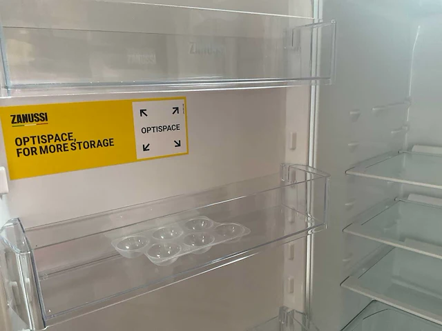 Zanussi zrak10fs3 inbouw koelkast - afbeelding 5 van  8