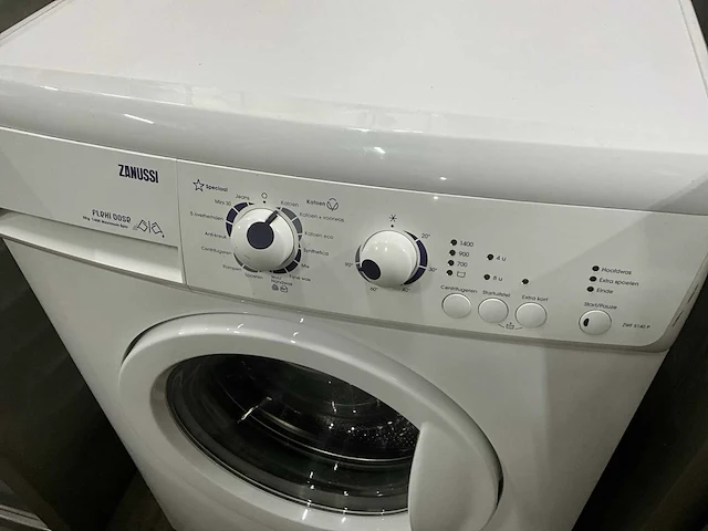 Zanussi zwf5140p wasmachine - afbeelding 3 van  6