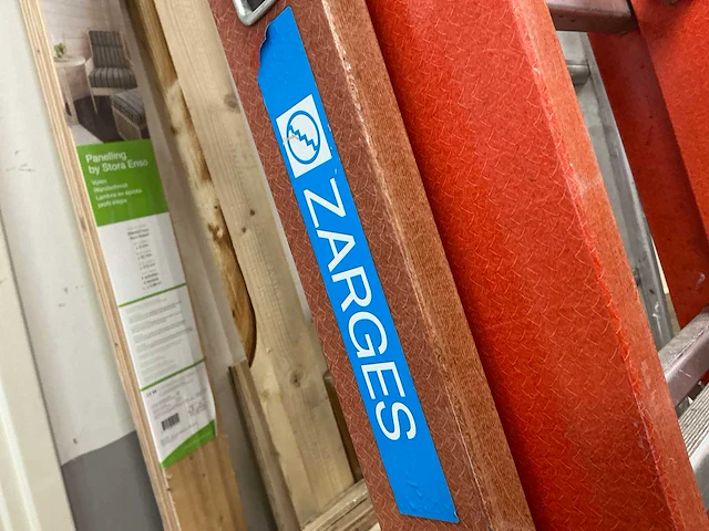 Zarges z600 geïsoleerde schuifladder - afbeelding 2 van  5