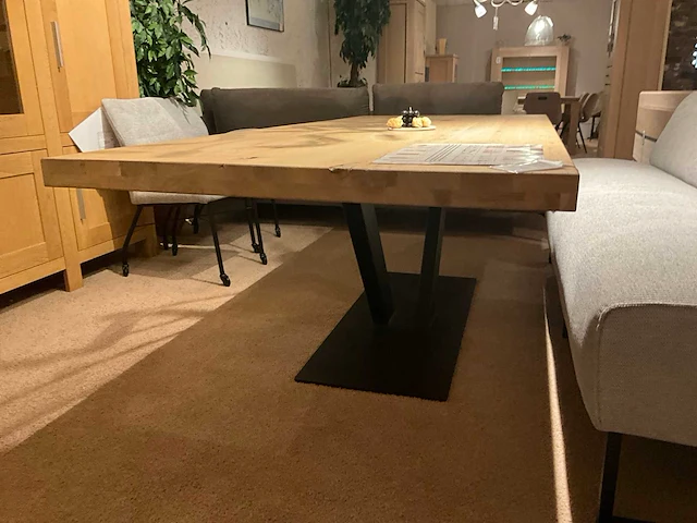 Zaru eiken eetkamertafel - afbeelding 3 van  8