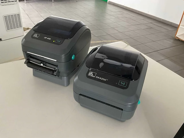 Zebra - zp450 gk420d - labelprinter (2x) - afbeelding 1 van  3