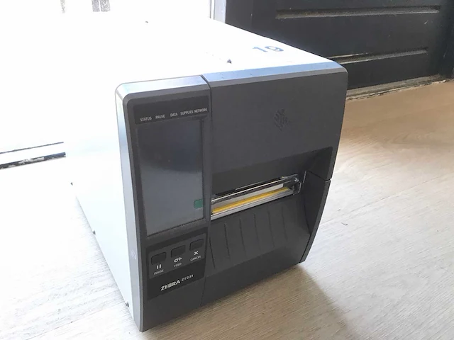 Zebra zt231 labelprinter - afbeelding 2 van  4