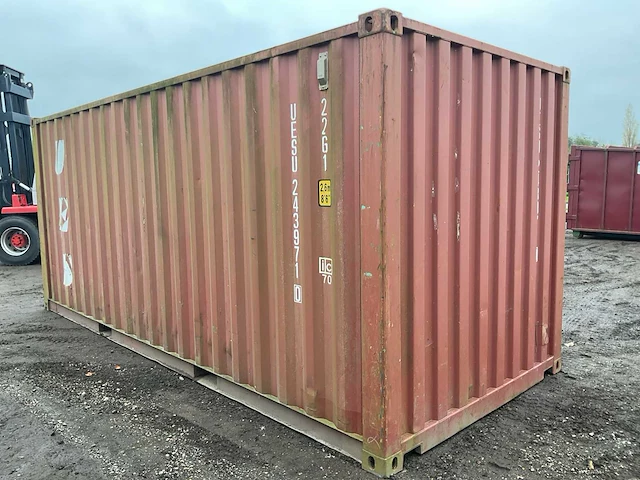 Zeecontainer 20ft inclusief inhoud - afbeelding 11 van  16