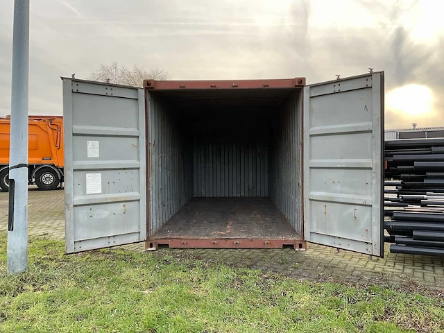 Zeecontainer 20ft - afbeelding 6 van  8