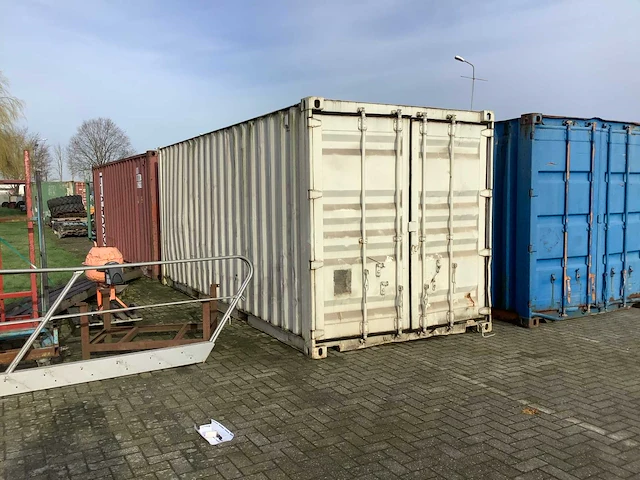 Zeecontainer 20ft - afbeelding 1 van  10