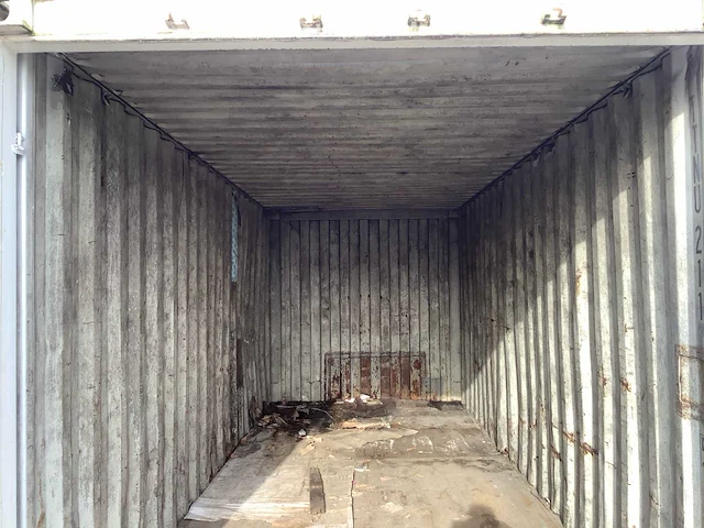 Zeecontainer 20ft - afbeelding 8 van  10