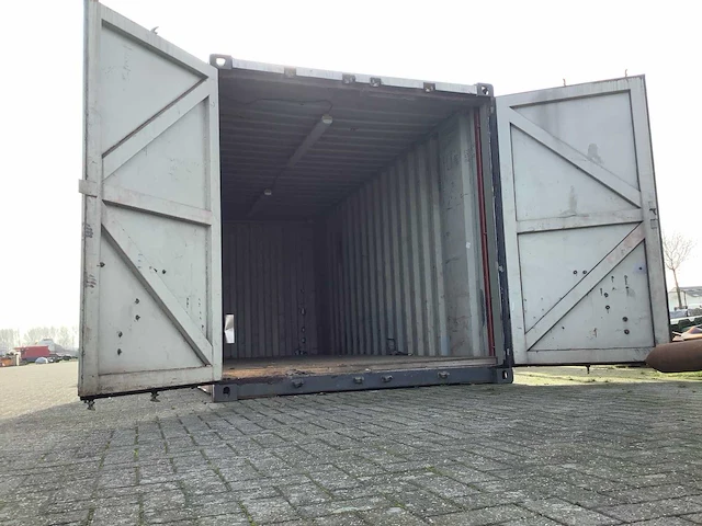 Zeecontainer 20ft - afbeelding 16 van  16