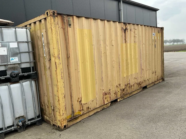 Zeecontainer ‘20ft’ - afbeelding 5 van  12