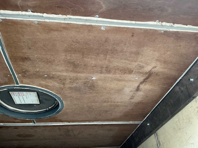 Zeecontainer 2x met overkapping - afbeelding 13 van  15