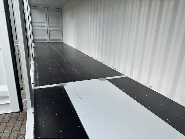 Zeecontainer met 4 zijdeuren - afbeelding 3 van  16