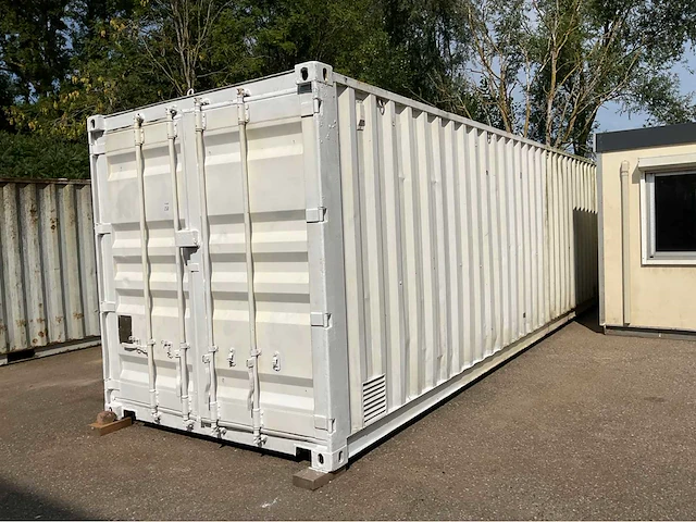 Zeecontainer / opslagcontainer 40ft - afbeelding 1 van  18