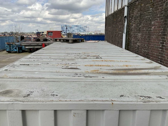 Zeecontainer - afbeelding 5 van  5