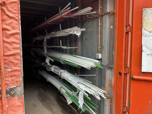 Zeecontainer - afbeelding 7 van  12