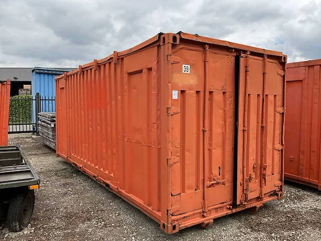 Zeecontainer - afbeelding 1 van  11