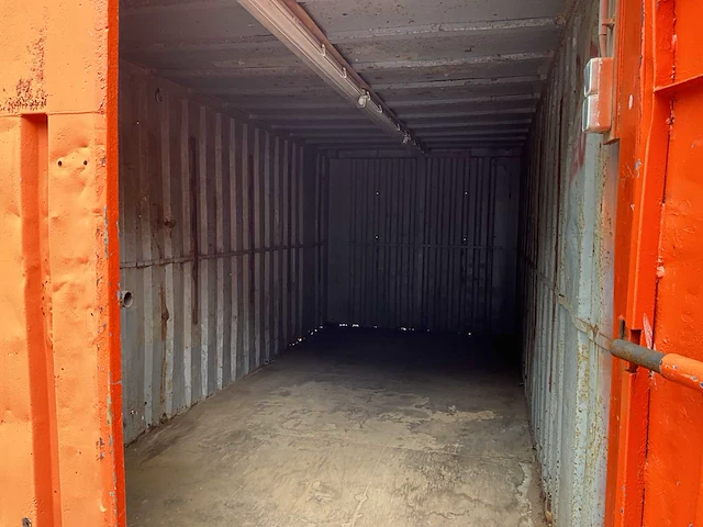 Zeecontainer - afbeelding 7 van  11