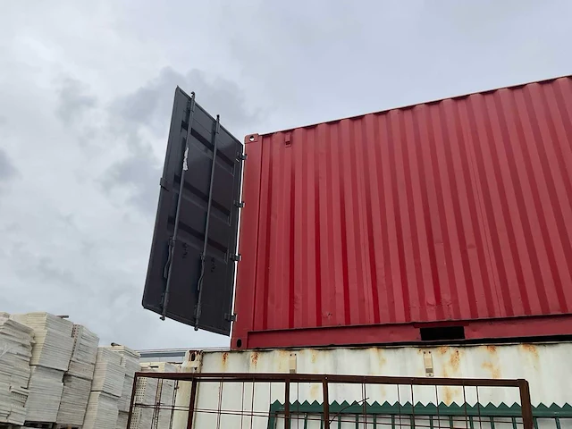 Zeecontainer - afbeelding 4 van  11