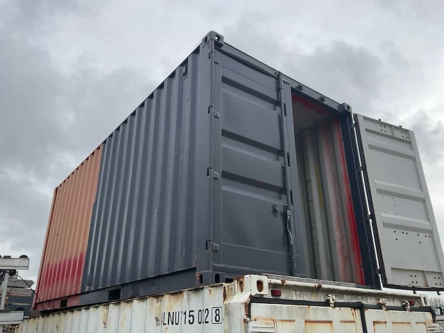Zeecontainer - afbeelding 7 van  11