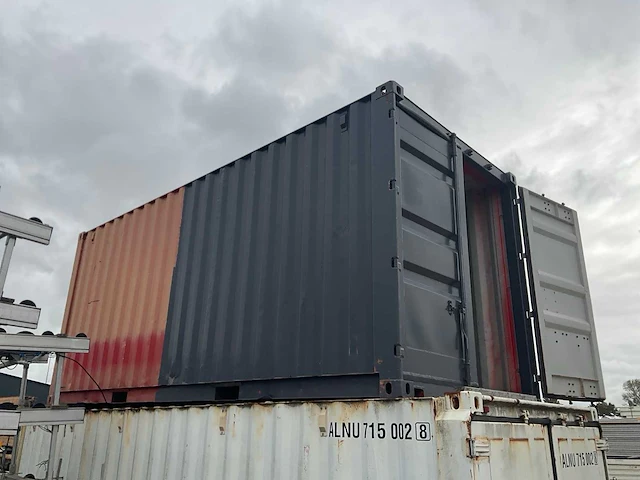 Zeecontainer - afbeelding 8 van  11