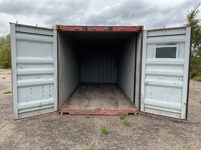 Zeecontainer - afbeelding 5 van  7