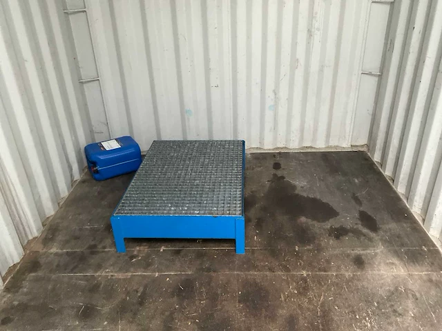Zeecontainer - afbeelding 6 van  15