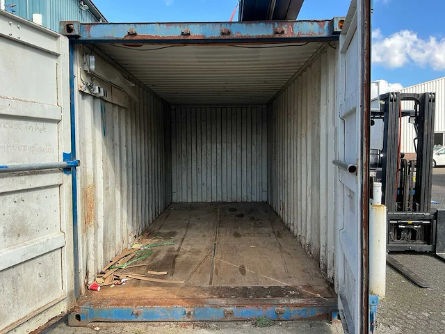 Zeecontainer - afbeelding 9 van  10