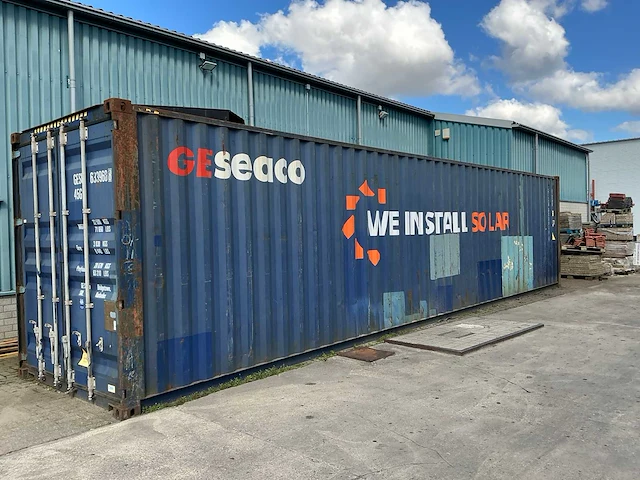 Zeecontainer - afbeelding 2 van  9