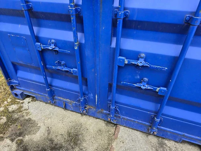 Zeecontainer - afbeelding 3 van  8
