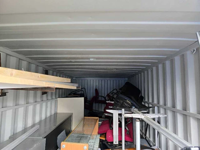 Zeecontainer - afbeelding 7 van  8