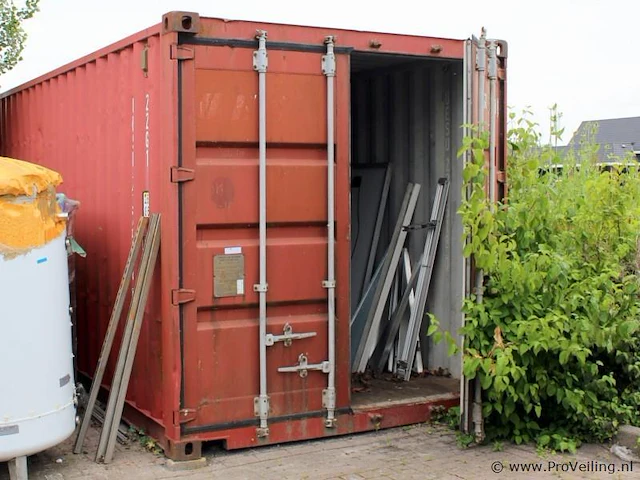 Zeecontainer - afbeelding 1 van  4