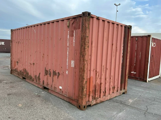 Zeecontainer - afbeelding 10 van  12