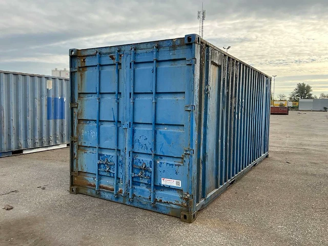 Zeecontainer - afbeelding 1 van  11