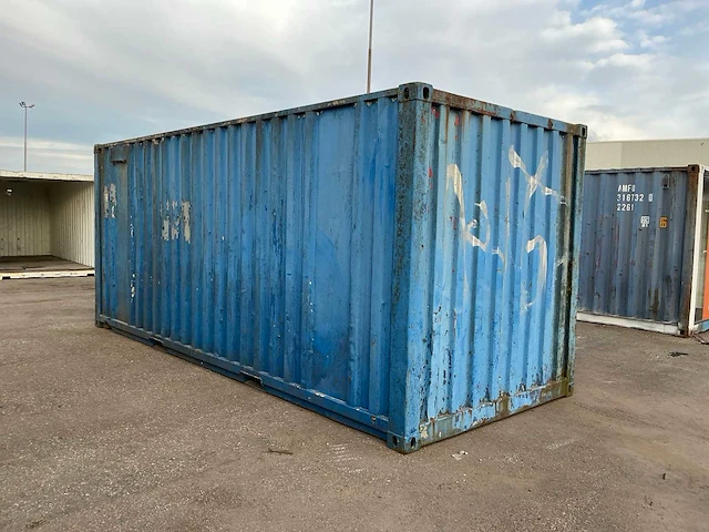 Zeecontainer - afbeelding 9 van  11