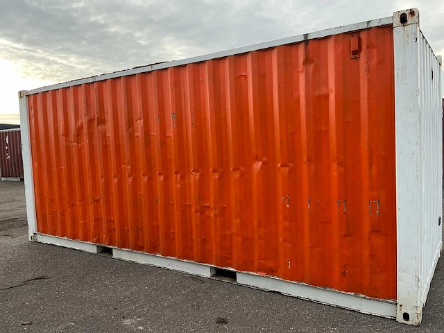 Zeecontainer - afbeelding 9 van  10