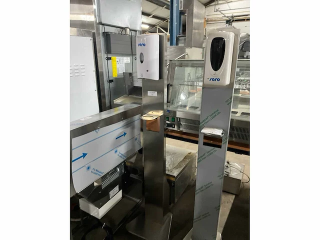 Zeepdispenser op rvs statief (2x) - afbeelding 4 van  5