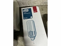 Zeepdispensers en papierrolhouder (7x) - afbeelding 6 van  6
